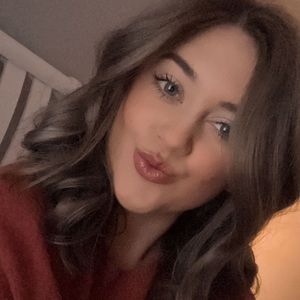 Meet your Posher, Raegan